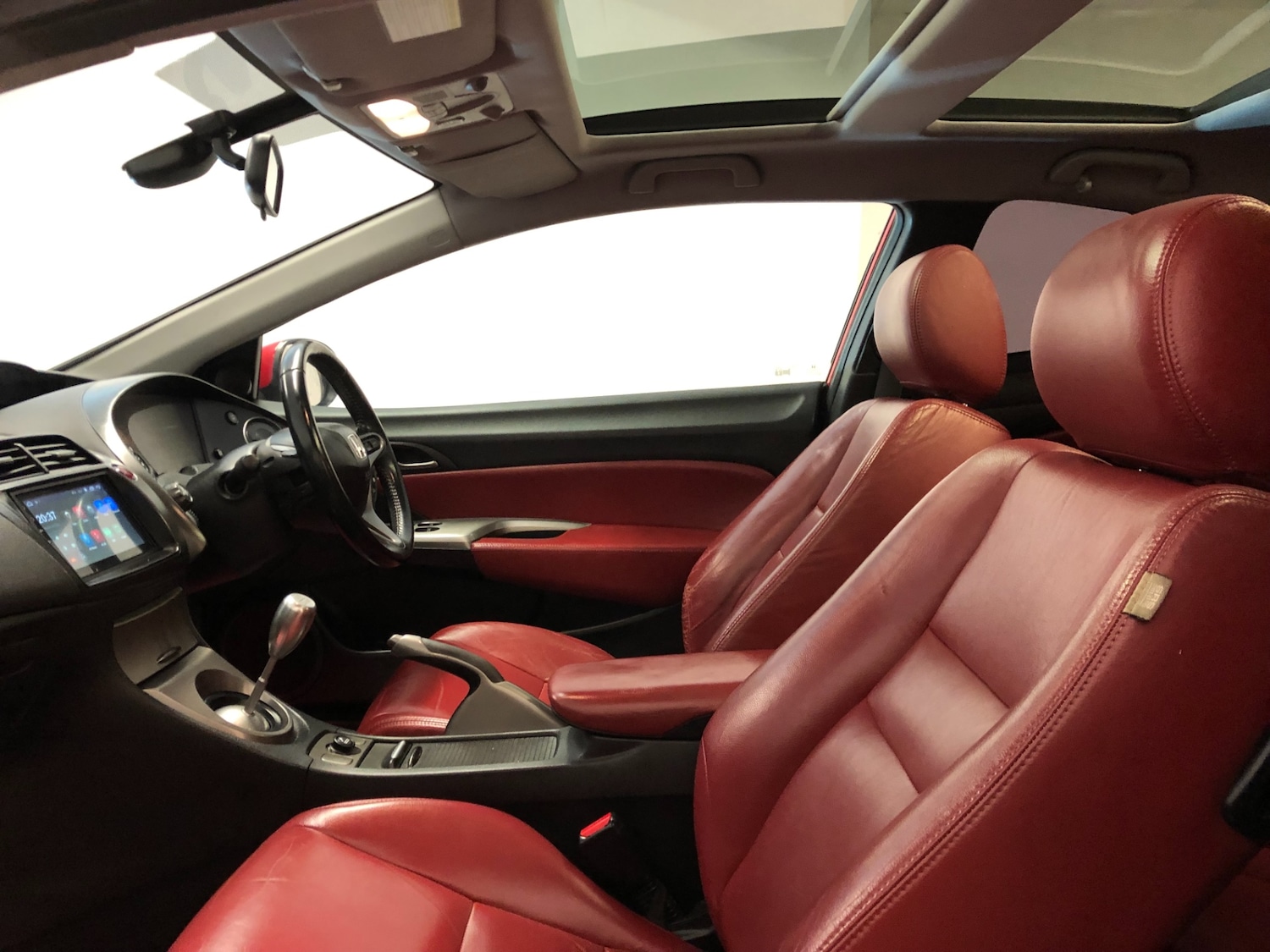 Used Honda Civic 2011 for sale - 76656493: Photo 27