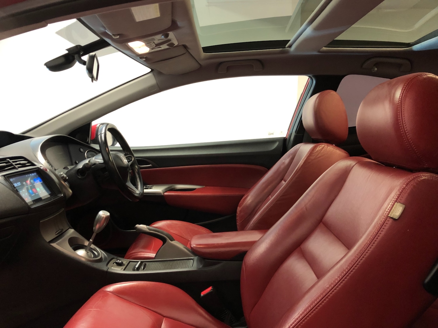 Used Honda Civic 2011 for sale - 76656493: Photo 29