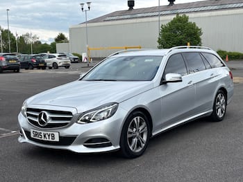 Used Mercedes-Benz E Class 2015 for sale - 79679853: Photo