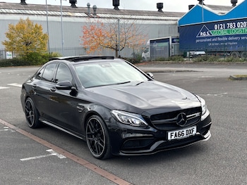 Mercedes-Benz - C Class
