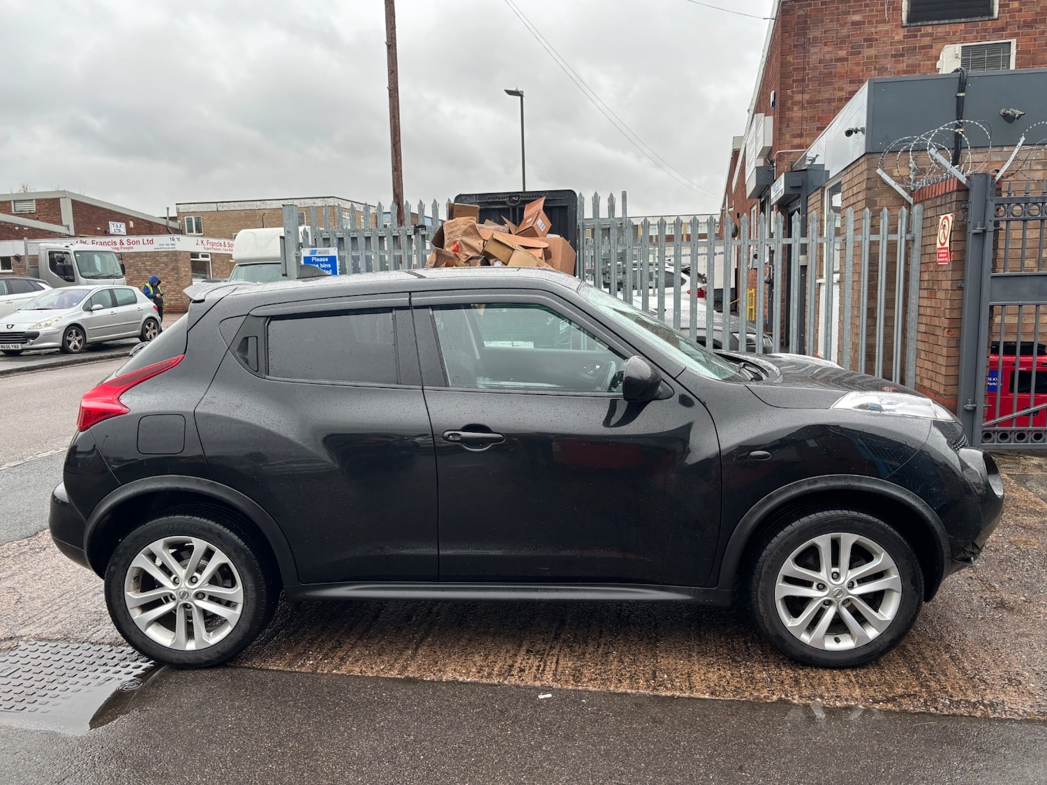 Used Nissan Juke 2011 for sale - 77090766: Photo 3