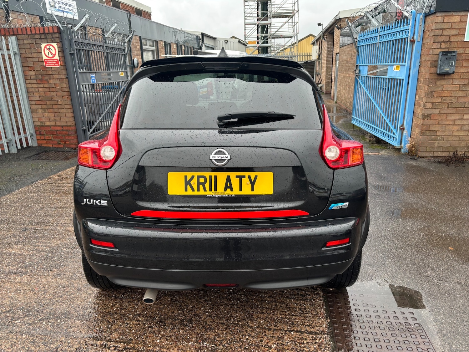 Used Nissan Juke 2011 for sale - 77090766: Photo 5