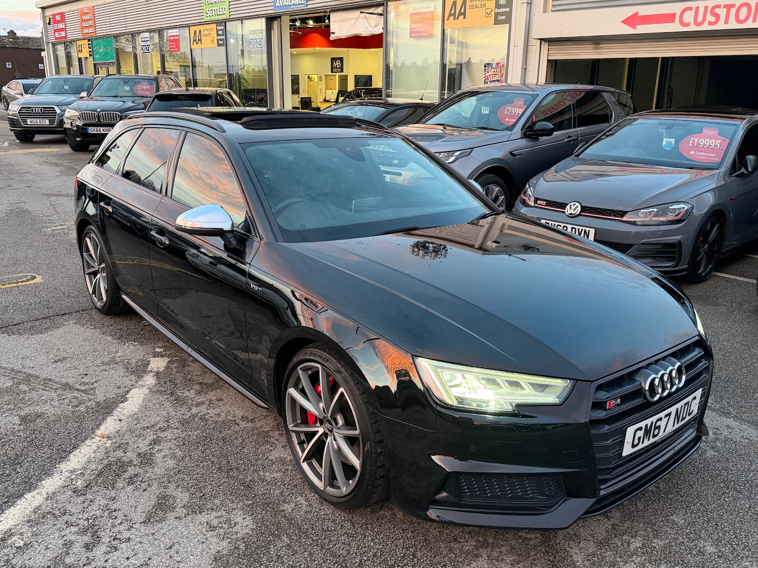 Used Audi A4 2017 for sale - 76511086: Photo 1