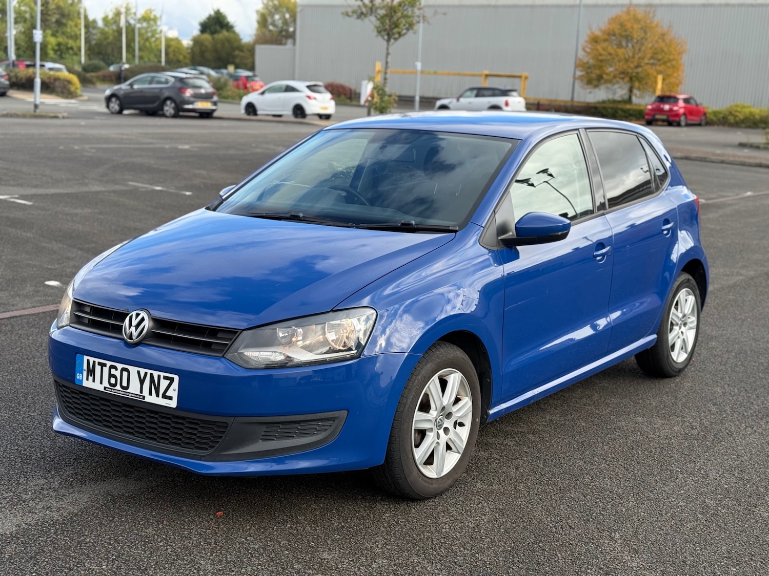 Used Volkswagen Polo 2011 for sale - 76322065: Photo 3