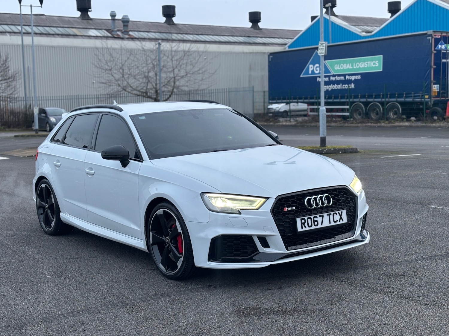 Used Audi RS3 2017 for sale - 77557262: Photo 1