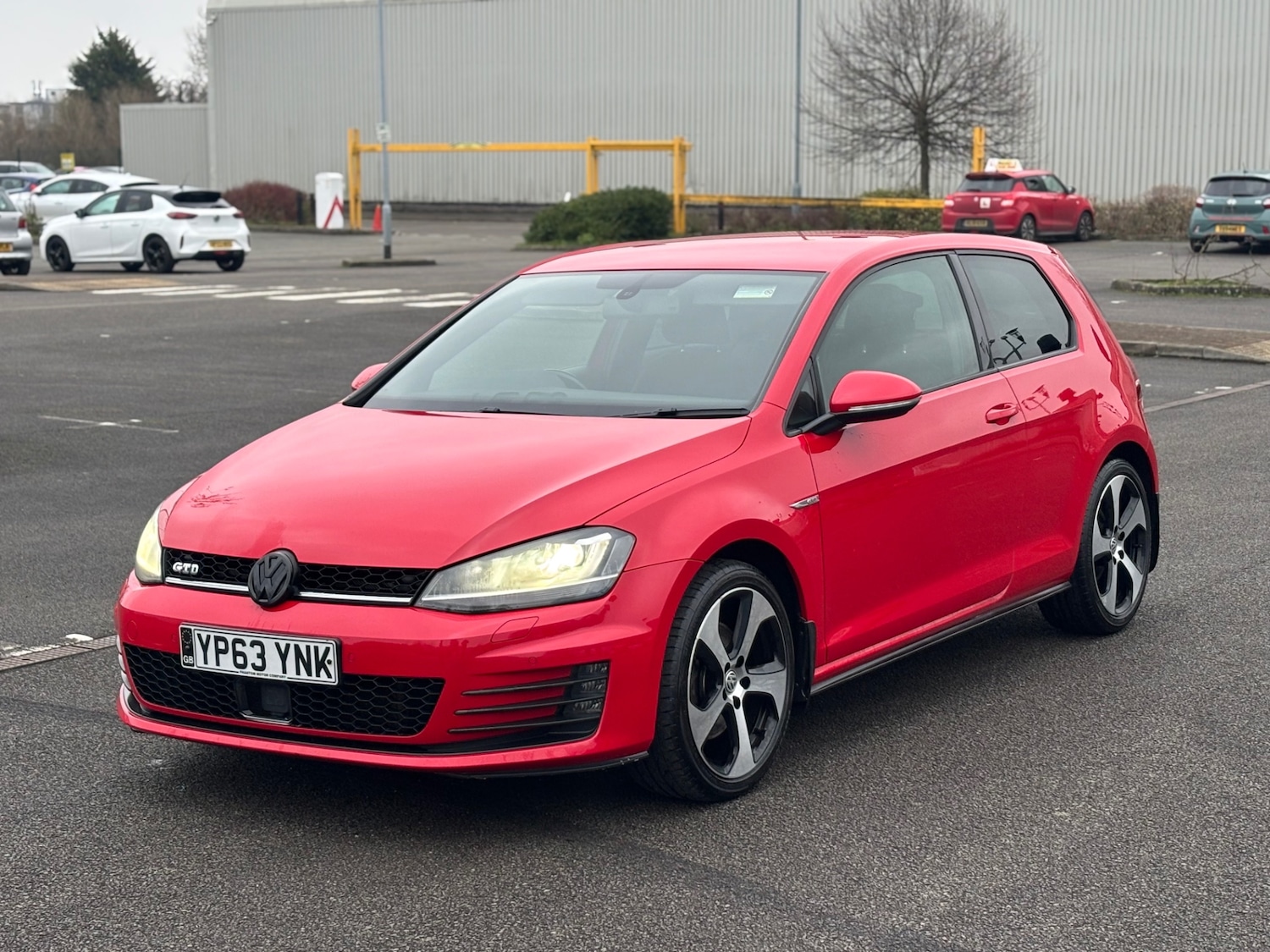 Used Volkswagen Golf 2014 for sale - 77409483: Photo 4