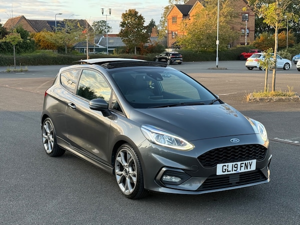 Used Ford Fiesta 2019 for sale - 76057071: Photo 1