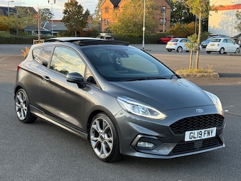 Used Ford Fiesta 2019 for sale - 76057071: Photo 2