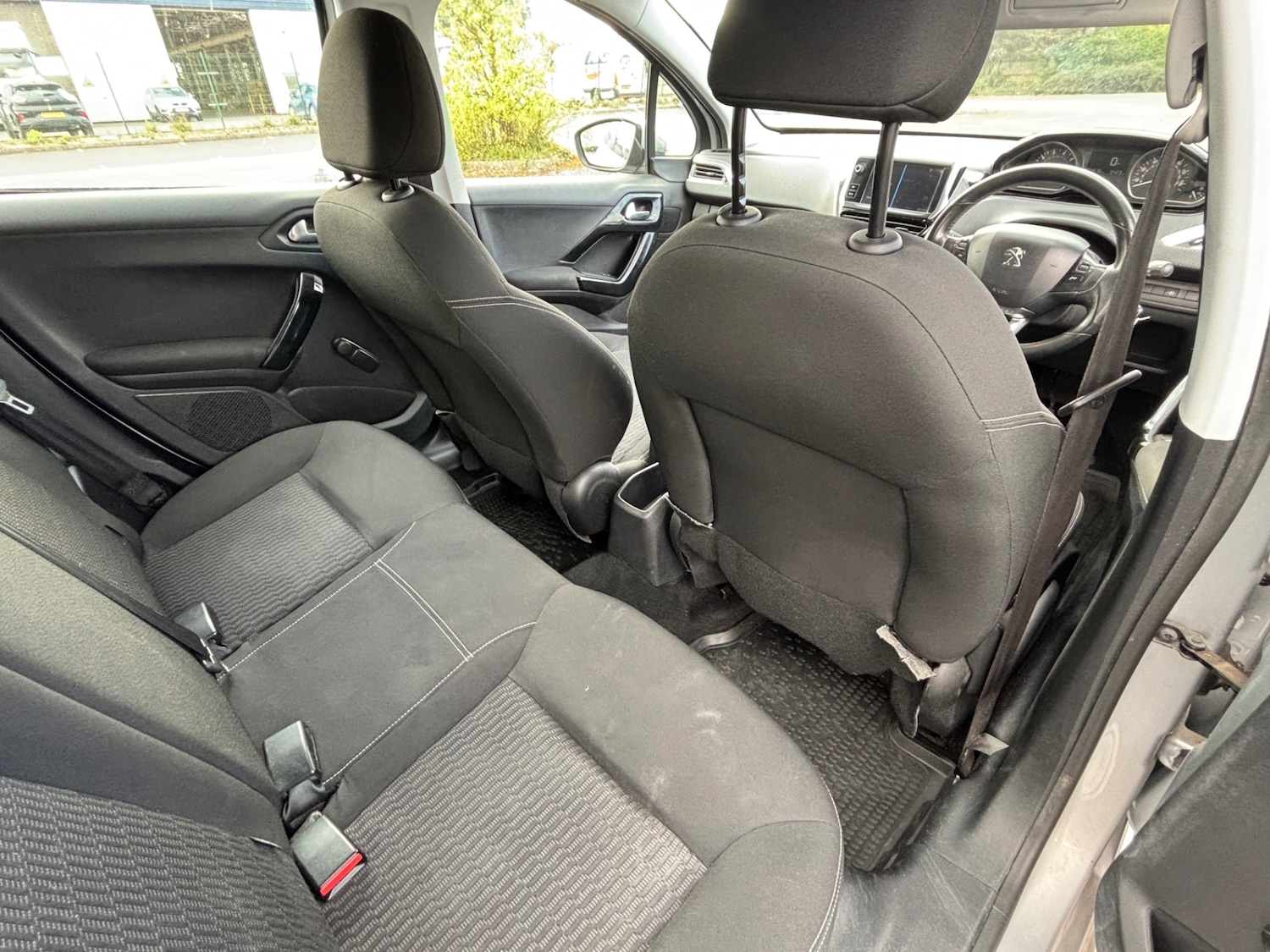 Used Peugeot 208 2017 for sale - 78180214: Photo 15