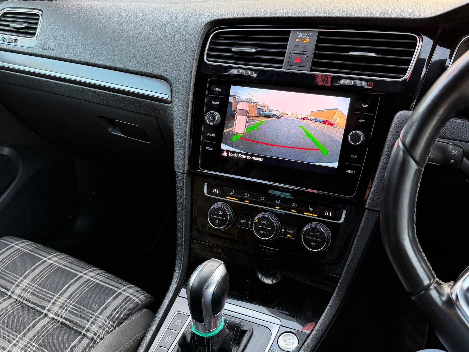 Used Volkswagen Golf 2019 for sale - 76603567: Photo 5