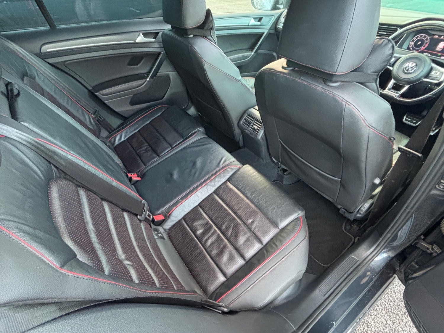 Used Volkswagen Golf 2018 for sale - 76847352: Photo 12