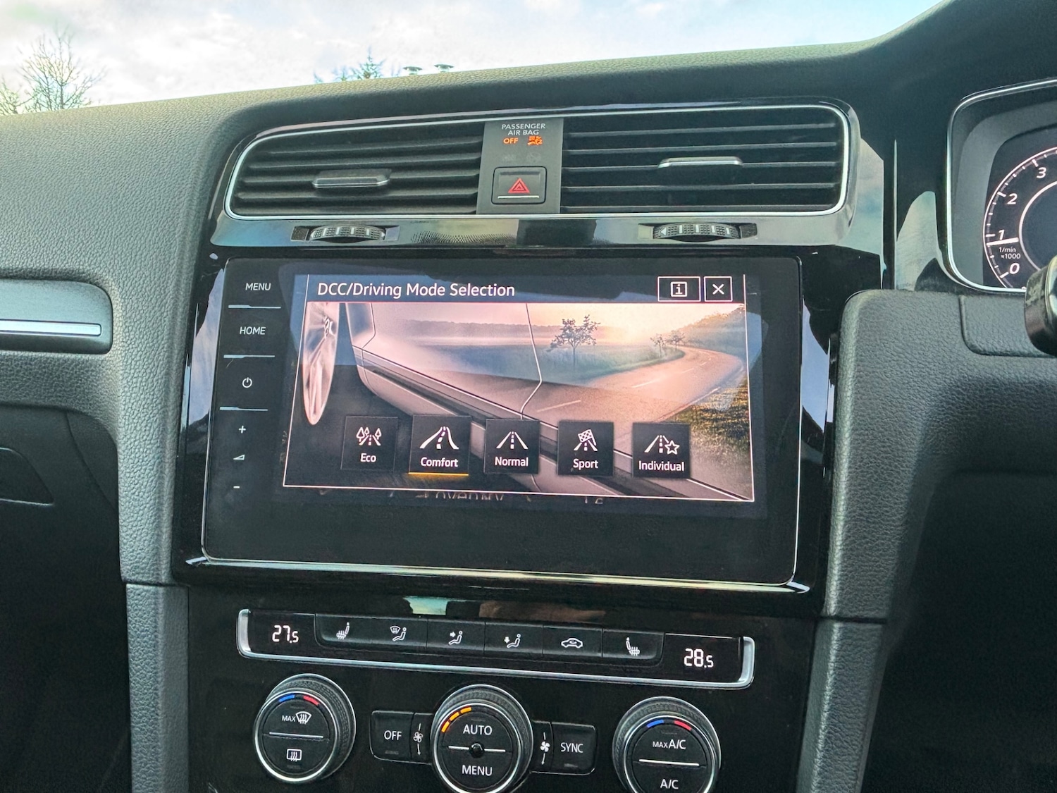 Used Volkswagen Golf 2018 for sale - 76847352: Photo 14