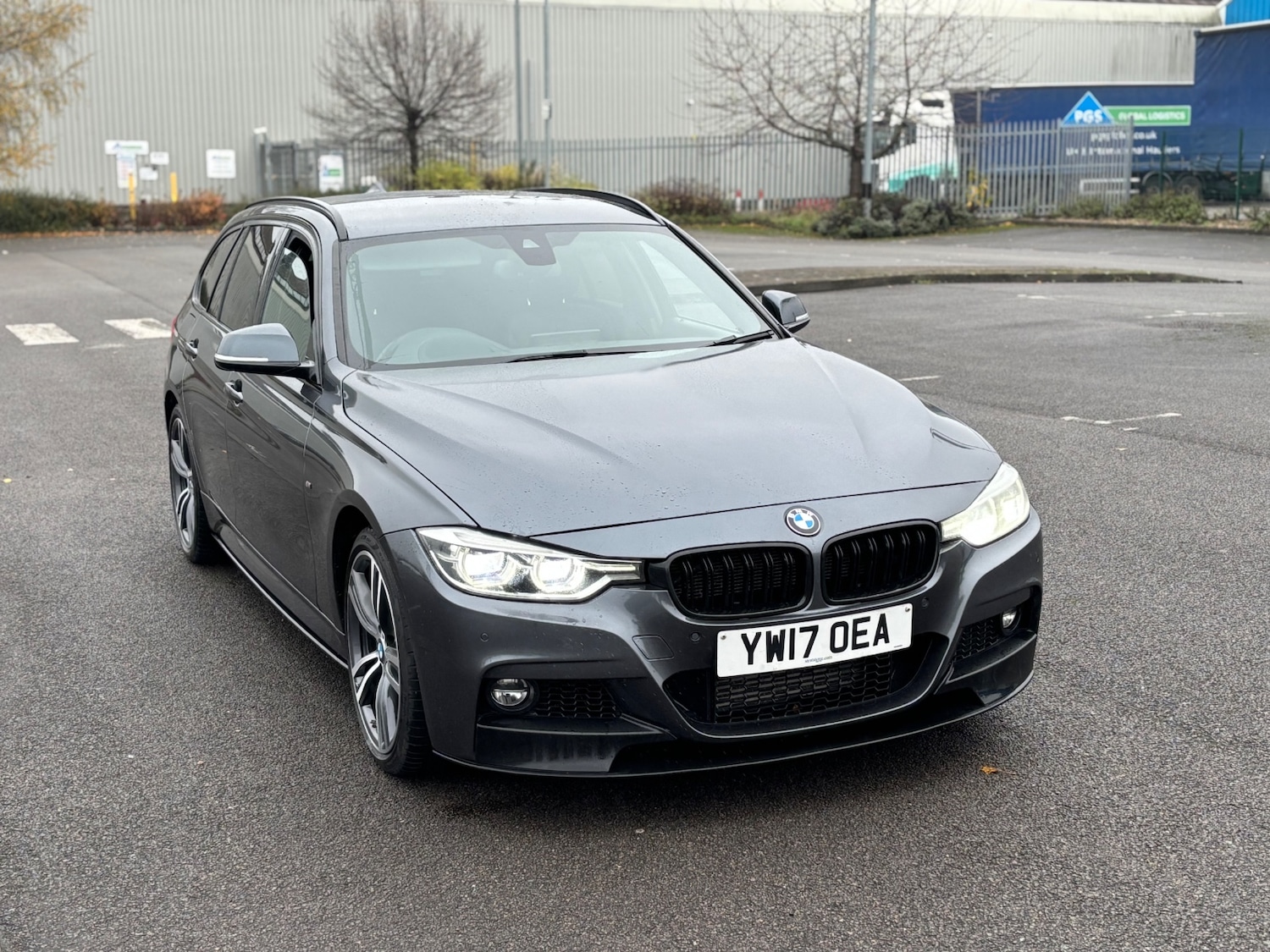 Used BMW 3 Series 2017 for sale - 76566381: Photo 2