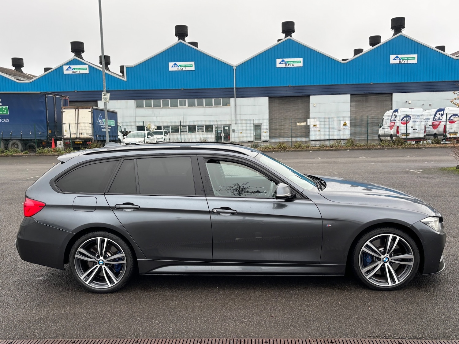 Used BMW 3 Series 2017 for sale - 76566381: Photo 5