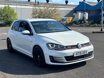 Used Volkswagen Golf 2015 for sale - 78412785: Photo