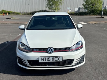 Used Volkswagen Golf 2015 for sale - 78412785: Photo