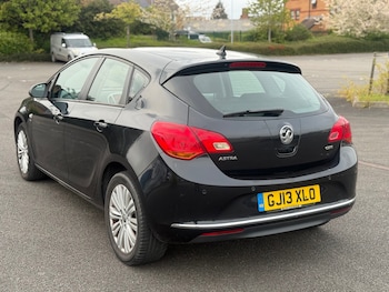 Used Vauxhall Astra 2013 for sale - 78305958: Photo