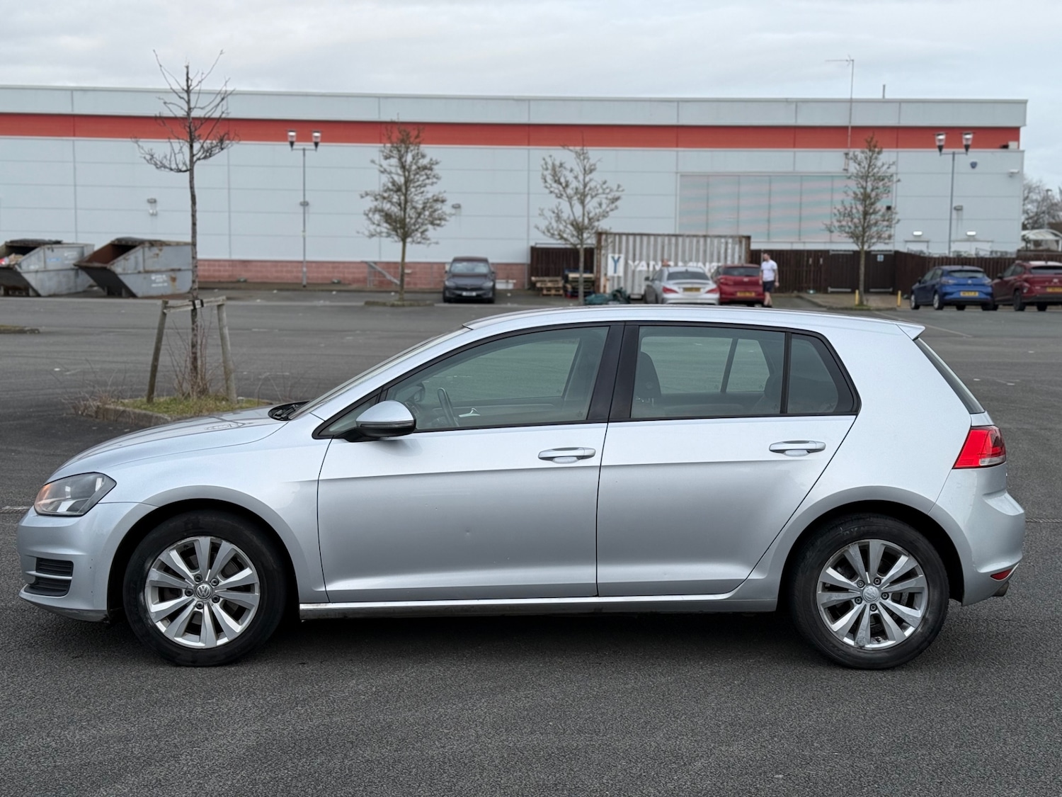 Used Volkswagen Golf 2013 for sale - 77730958: Photo 4