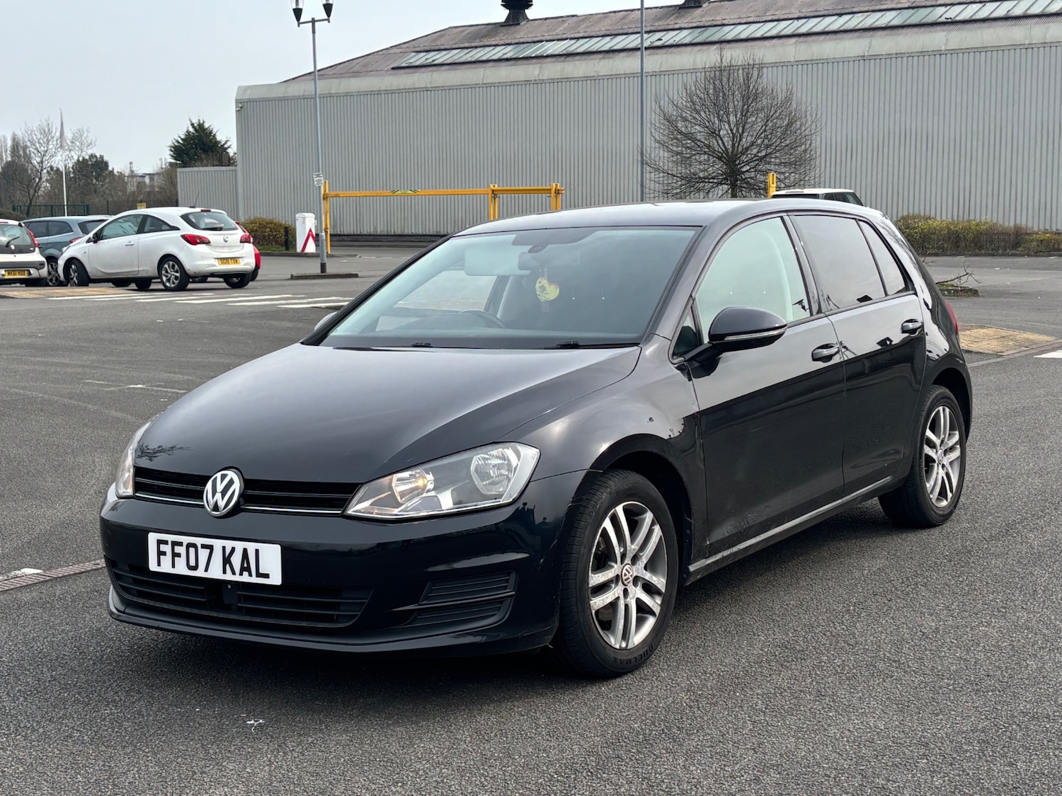 Used Volkswagen Golf 2014 for sale - 77980267: Photo 4