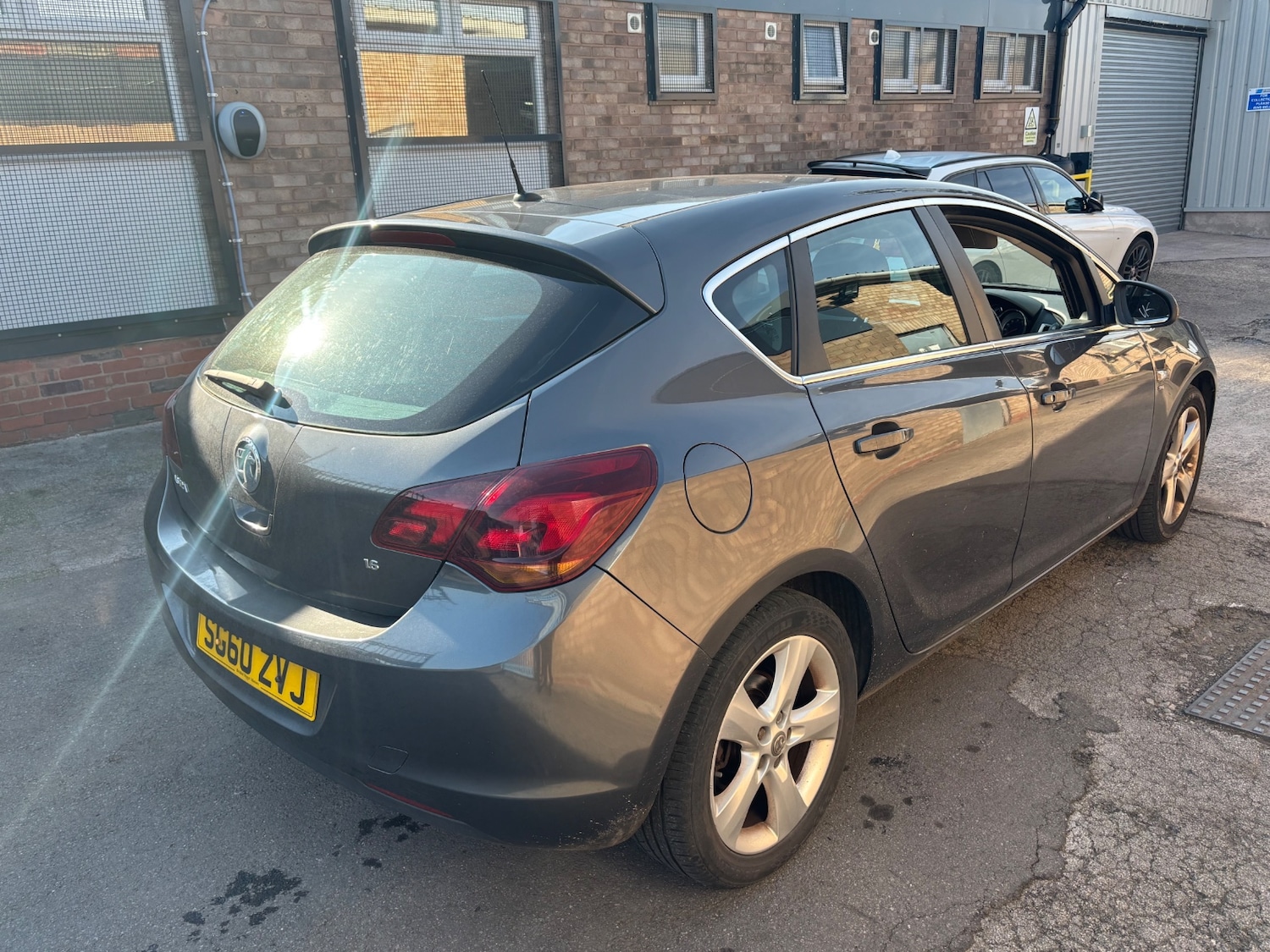 Used Vauxhall Astra 2010 for sale - 78167836: Photo 5