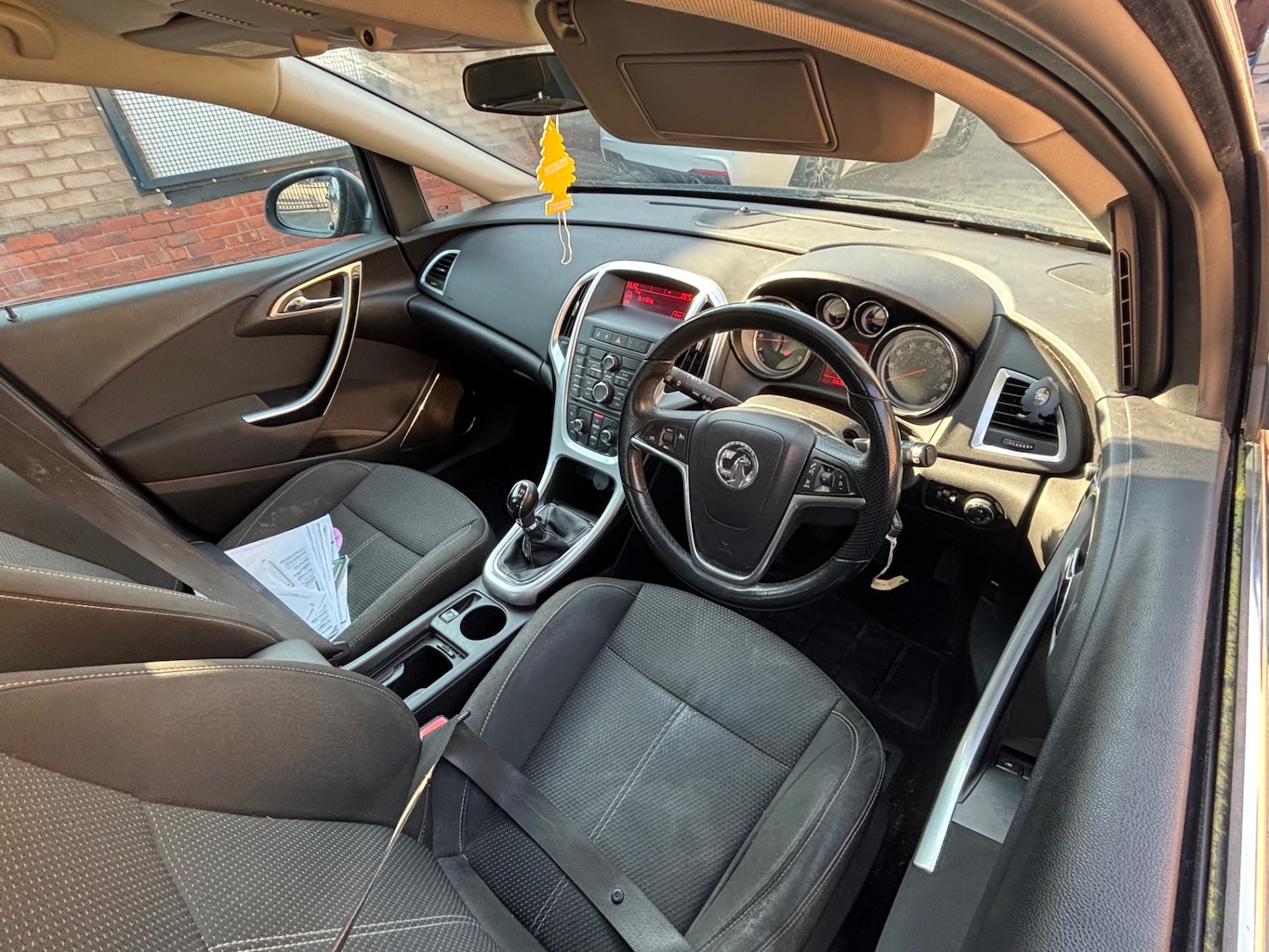 Used Vauxhall Astra 2010 for sale - 78167836: Photo 6