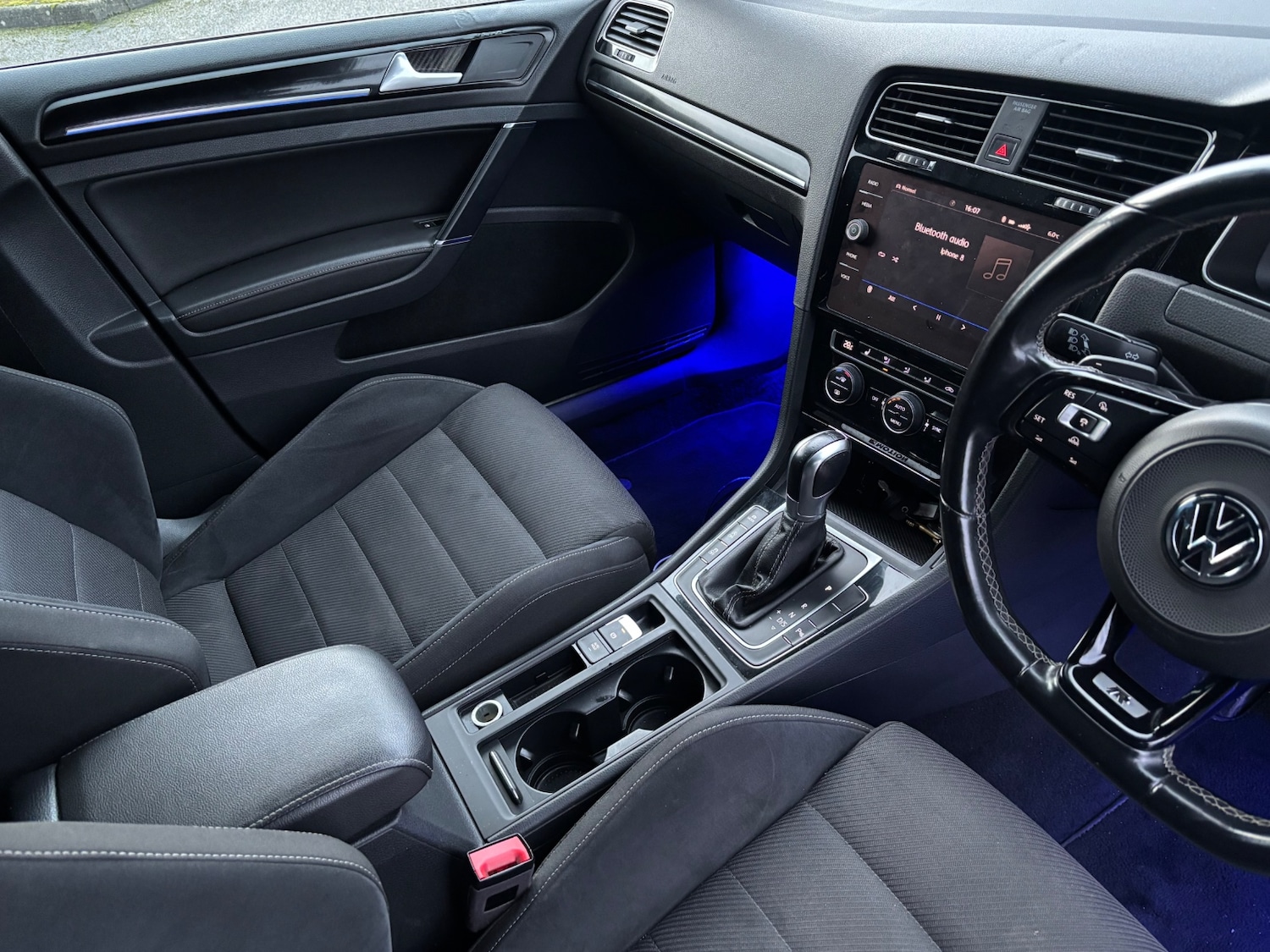 Used Volkswagen Golf 2018 for sale - 77186418: Photo 13