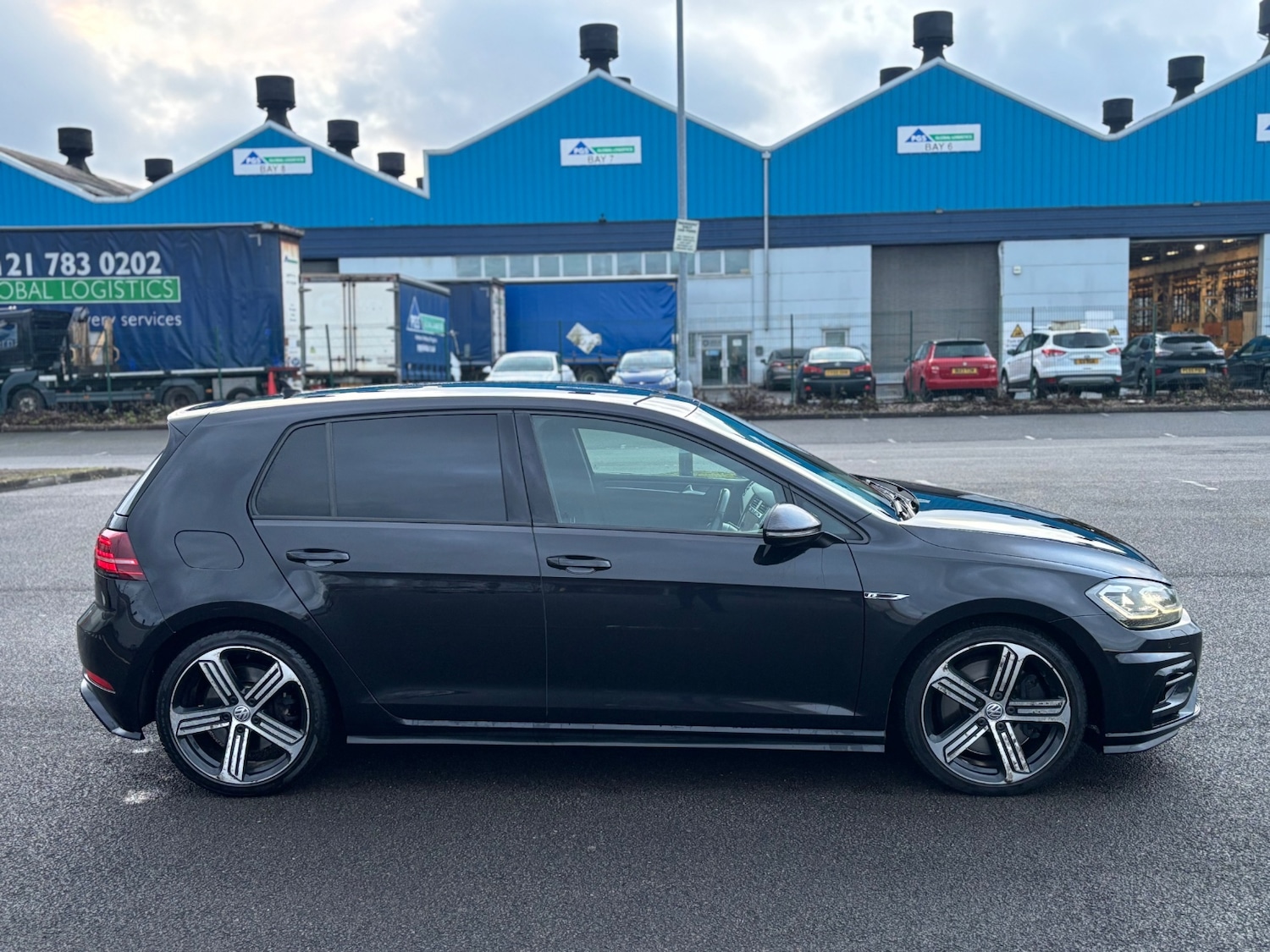 Used Volkswagen Golf 2018 for sale - 77186418: Photo 5