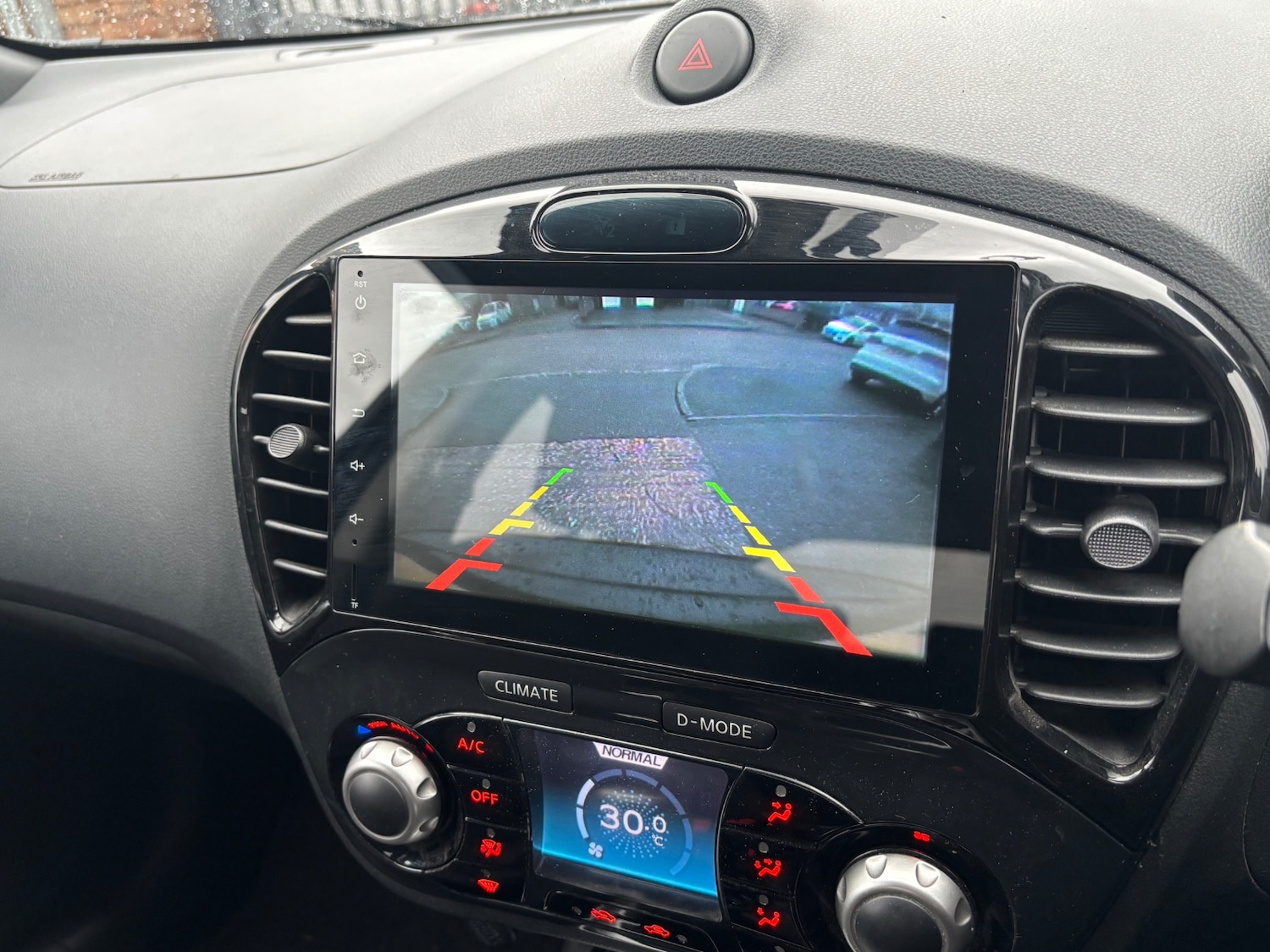 Used Nissan Juke 2011 for sale - 77311474: Photo 11