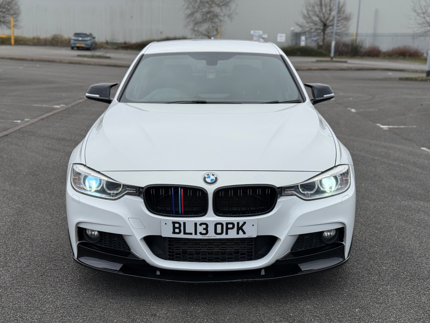 Used BMW 3 Series 2013 for sale - 77730217: Photo 2