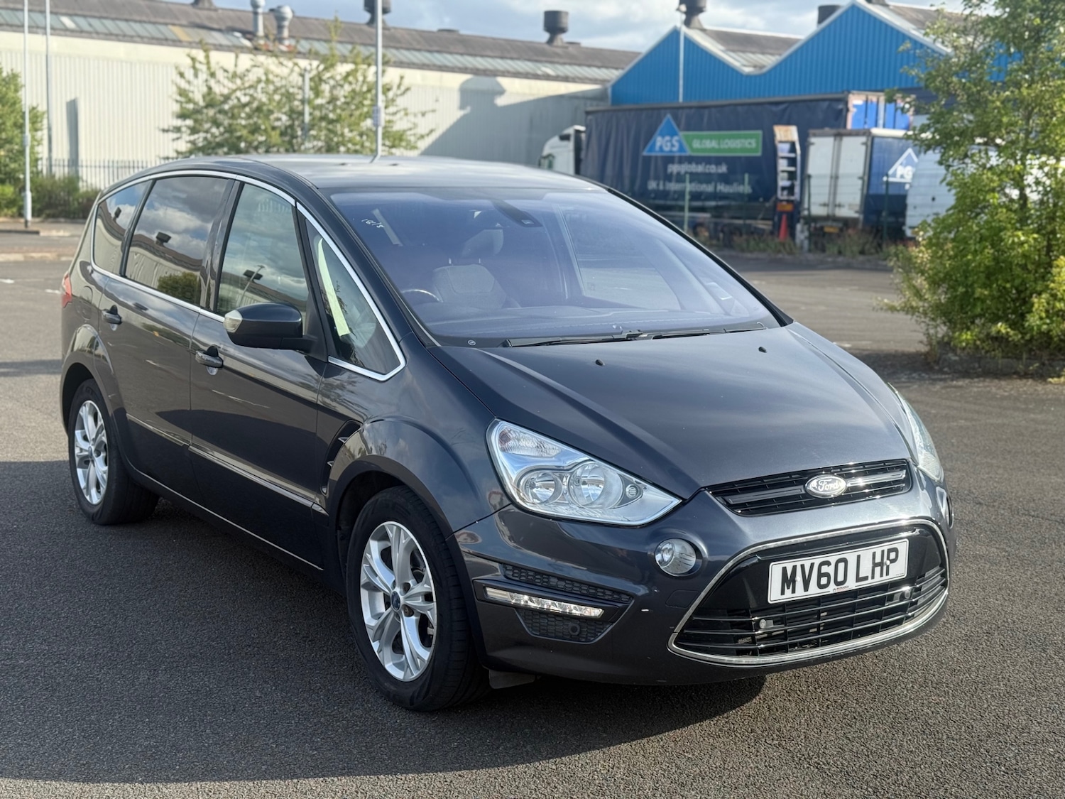 Used Ford S-Max 2010 for sale - 76500024: Photo 1
