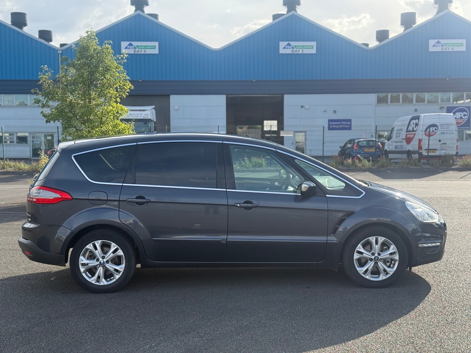 Used Ford S-Max 2010 for sale - 76500024: Photo 7