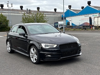 Used Audi A3 2014 for sale - 76092271: Photo 2
