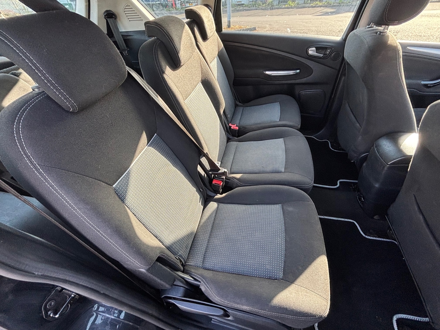 Used Ford S-Max 2011 for sale - 78166703: Photo 14