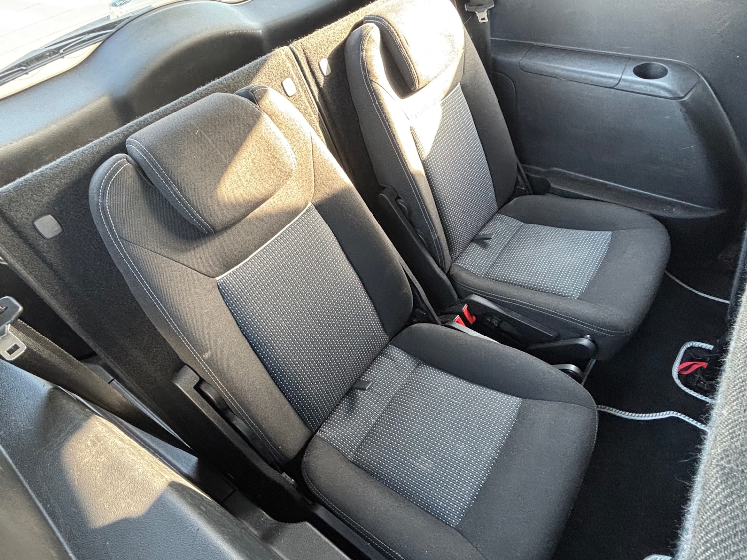 Used Ford S-Max 2011 for sale - 78166703: Photo 15