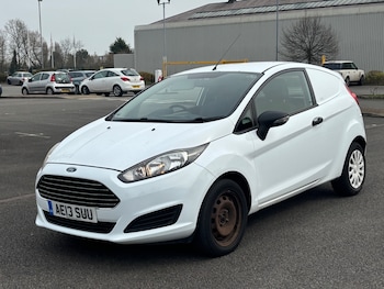 Used Ford Fiesta 2013 for sale - 77977184: Photo
