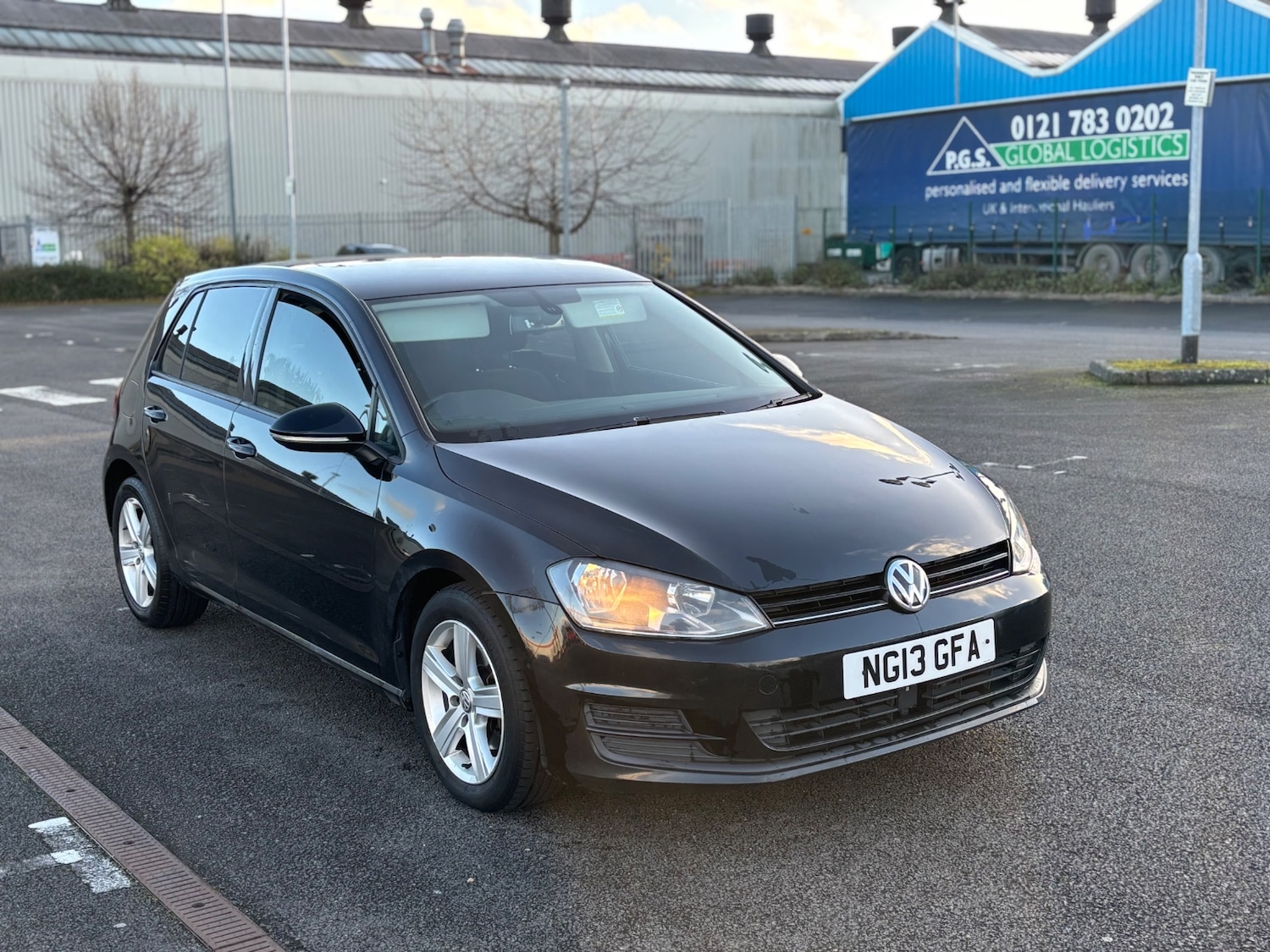 Used Volkswagen Golf 2013 for sale - 76671719: Photo 1