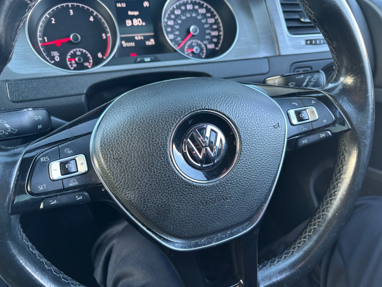 Used Volkswagen Golf 2013 for sale - 76671719: Photo 11