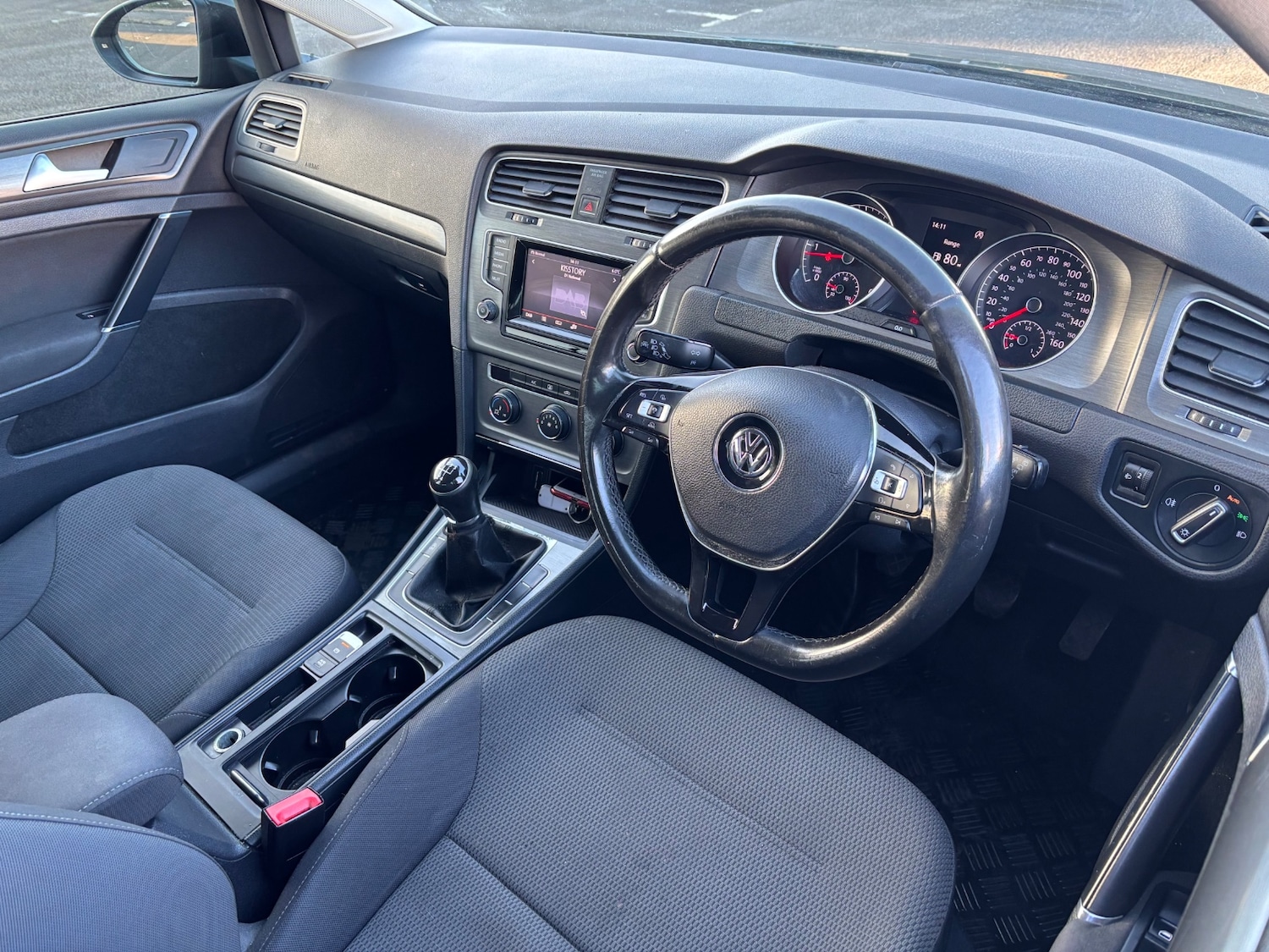 Used Volkswagen Golf 2013 for sale - 76671719: Photo 8