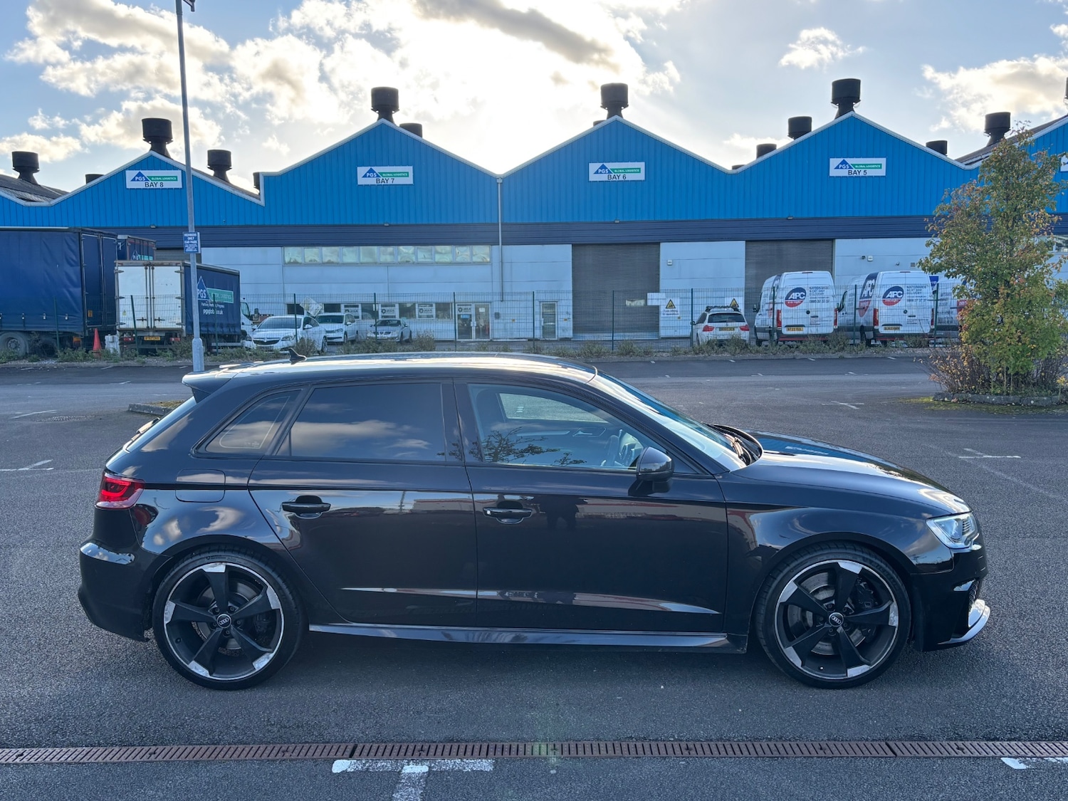 Used Audi RS3 2015 for sale - 76375453: Photo 4