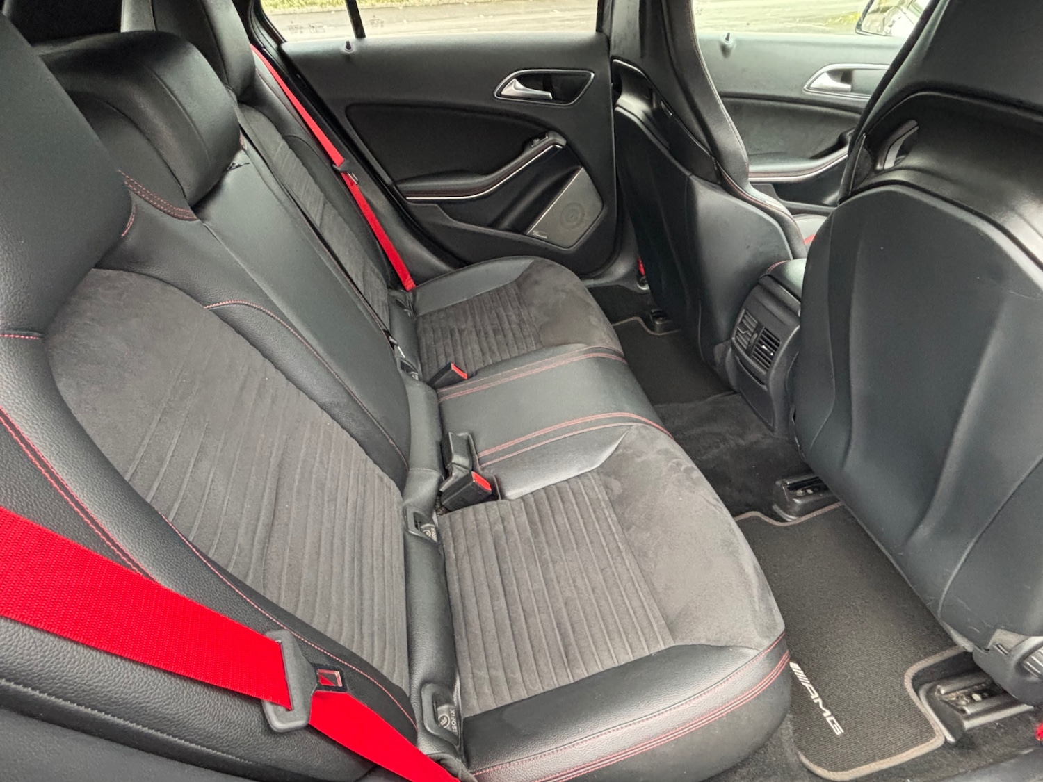 Used Mercedes-Benz A-Class 2014 for sale - 76518280: Photo 14