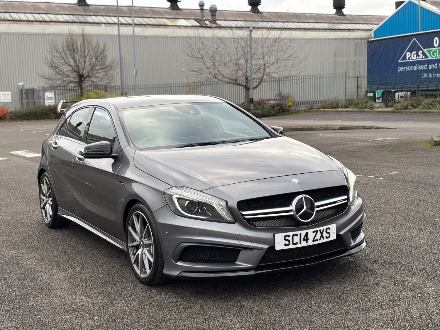 Used Mercedes-Benz A-Class 2014 for sale - 76518280: Photo 2