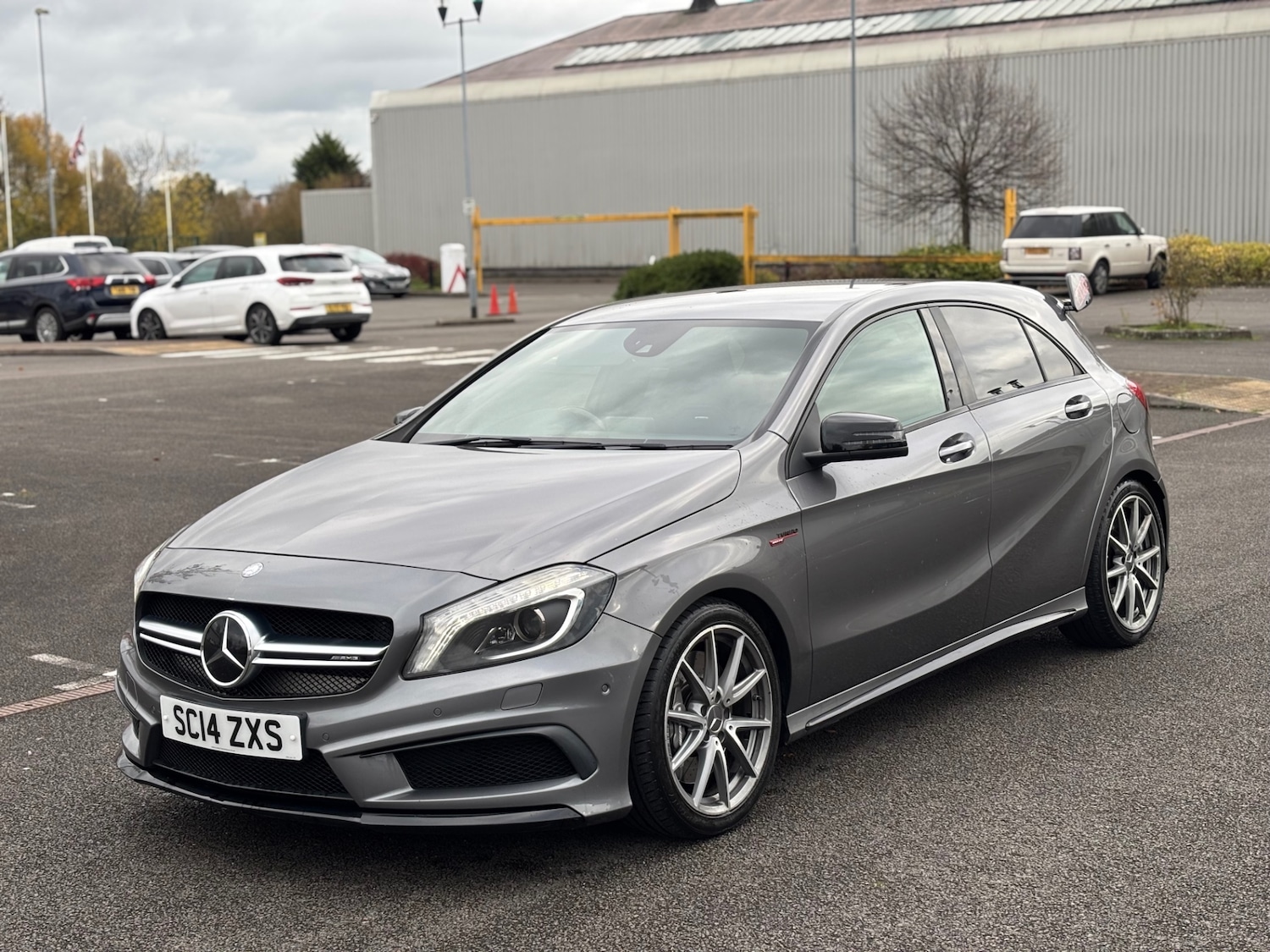 Used Mercedes-Benz A-Class 2014 for sale - 76518280: Photo 4