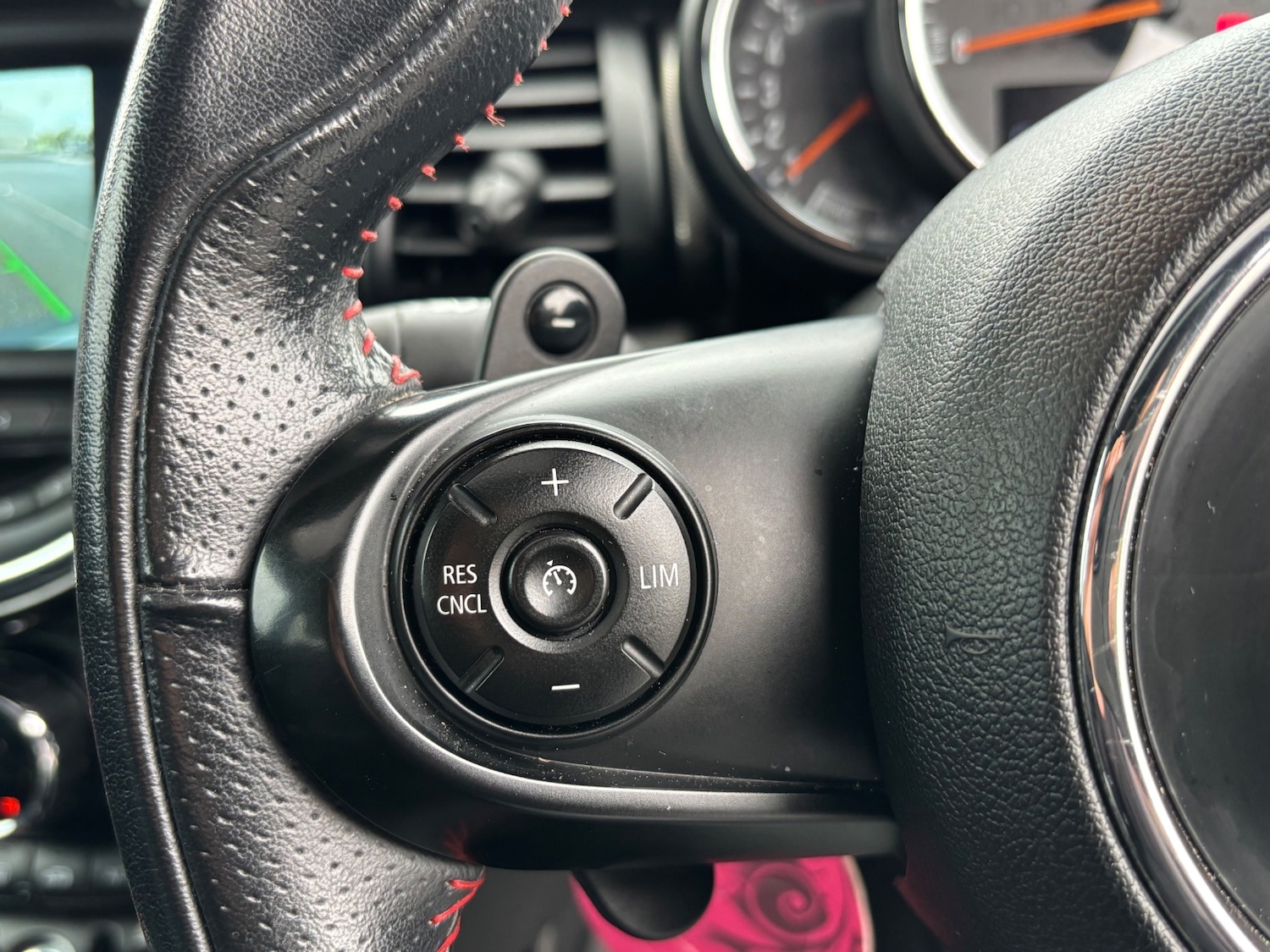 Used MINI Hatch 2016 for sale - 76402891: Photo 23