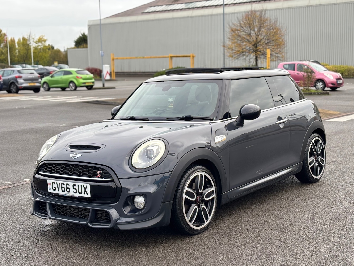 Used MINI Hatch 2016 for sale - 76402891: Photo 4