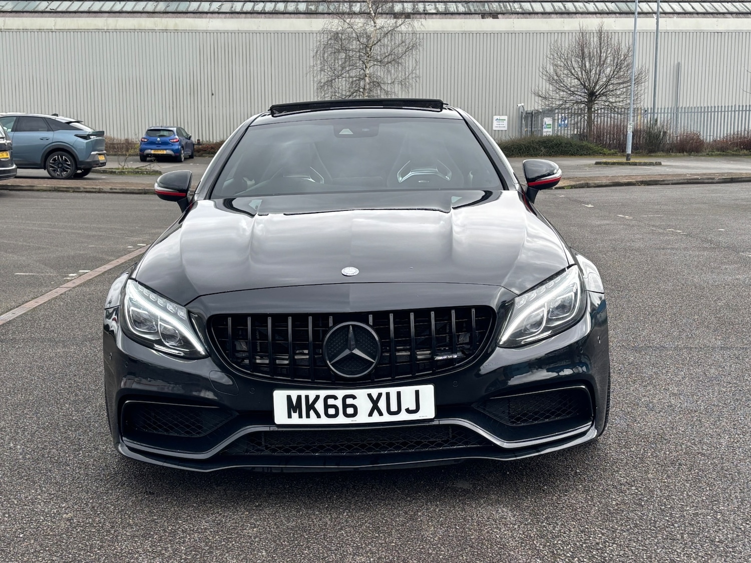 Used Mercedes-Benz C Class 2016 for sale - 77632588: Photo 4