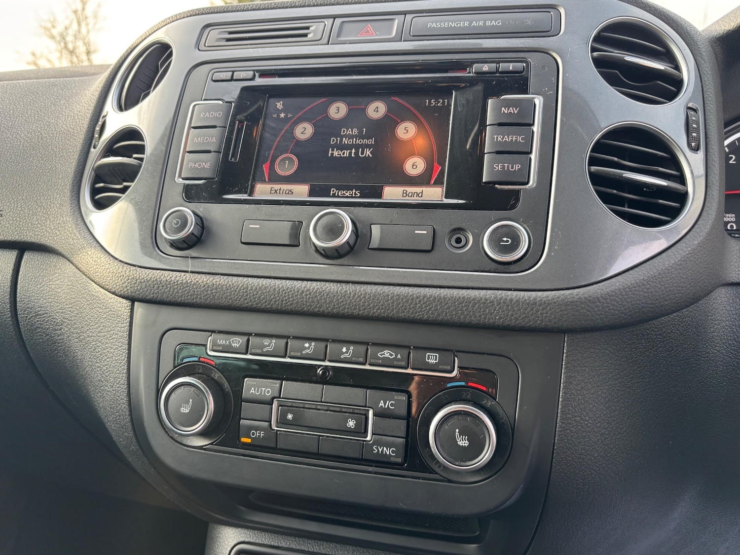 Used Volkswagen Tiguan 2014 for sale - 77766208: Photo 14