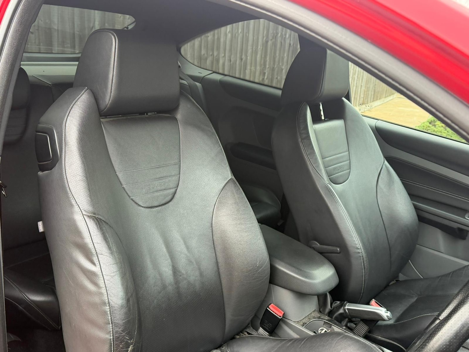 Used Ford Focus 2010 for sale - 78202146: Photo 6