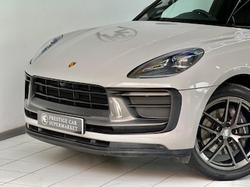 Used Porsche Macan 2022 for sale - 79578247: Photo