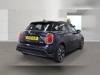 Used MINI Hatch 2021 for sale - 79820241: Photo