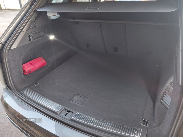 Used Volkswagen Touareg 2023 for sale - 77163831: Photo 33